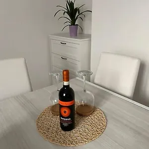 https://casa-mirta.it-lombardy.com